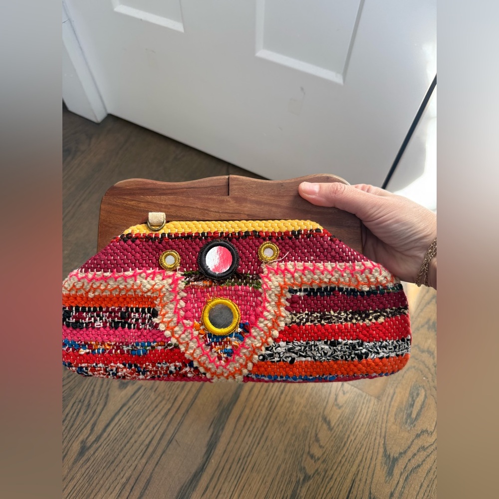 Colorful Woven Clutch Bag handmade in bă jars style with mirror embroidery. - Picture 5 of 5